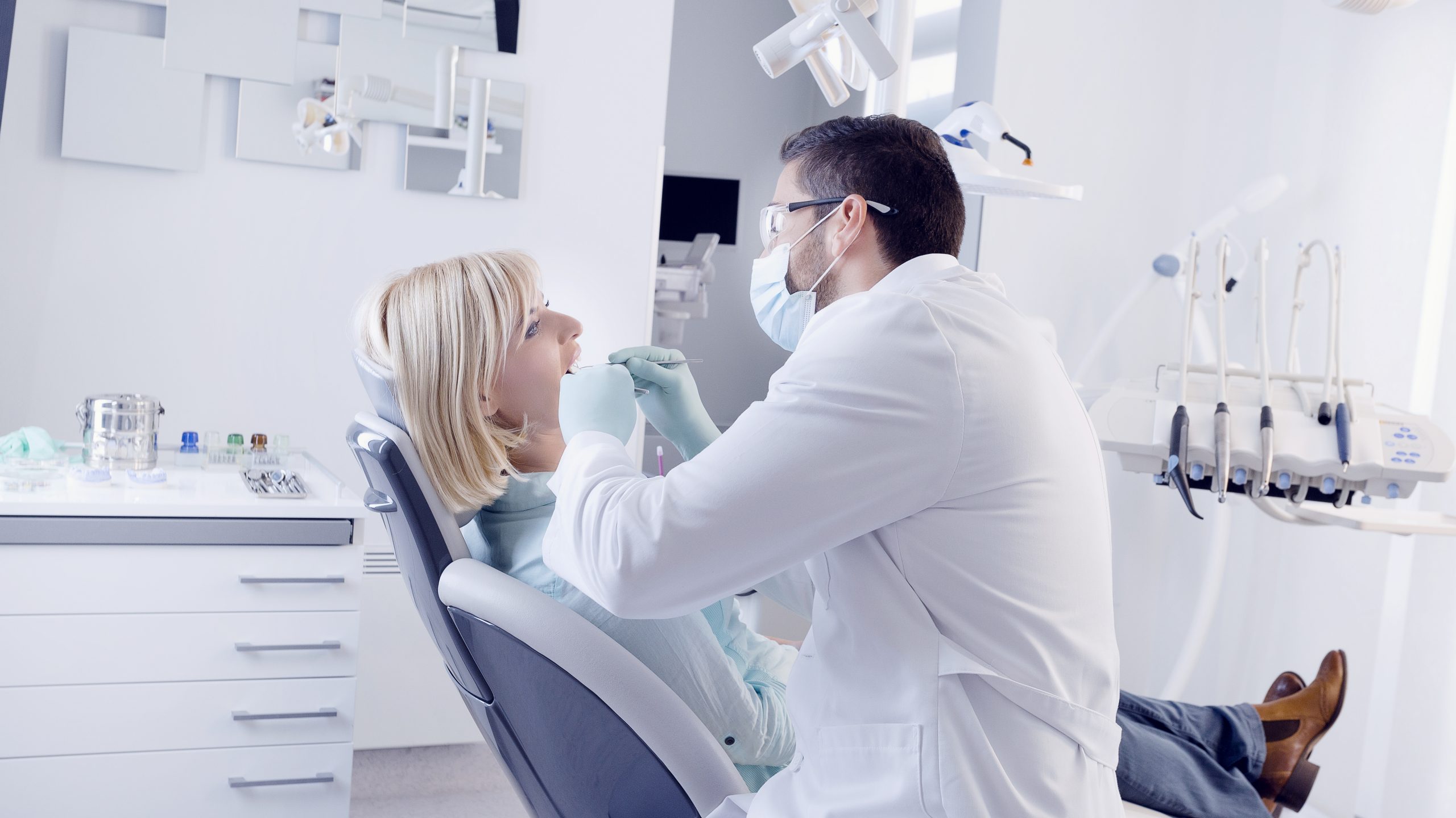 Dentist in Pitkin, LA